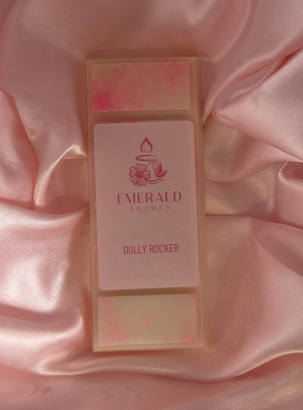 Dolly Rocker L. Flame Inspired Large Wax Melt