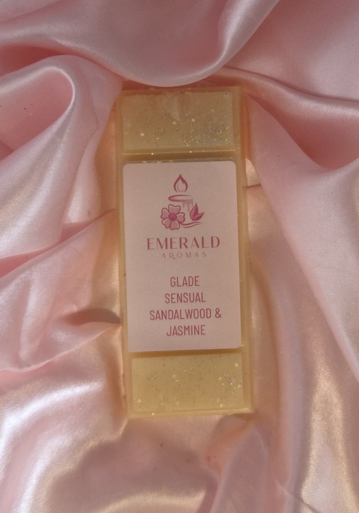 Glade Sensual Sandalwood & Jasmine Large Wax Melt 50g