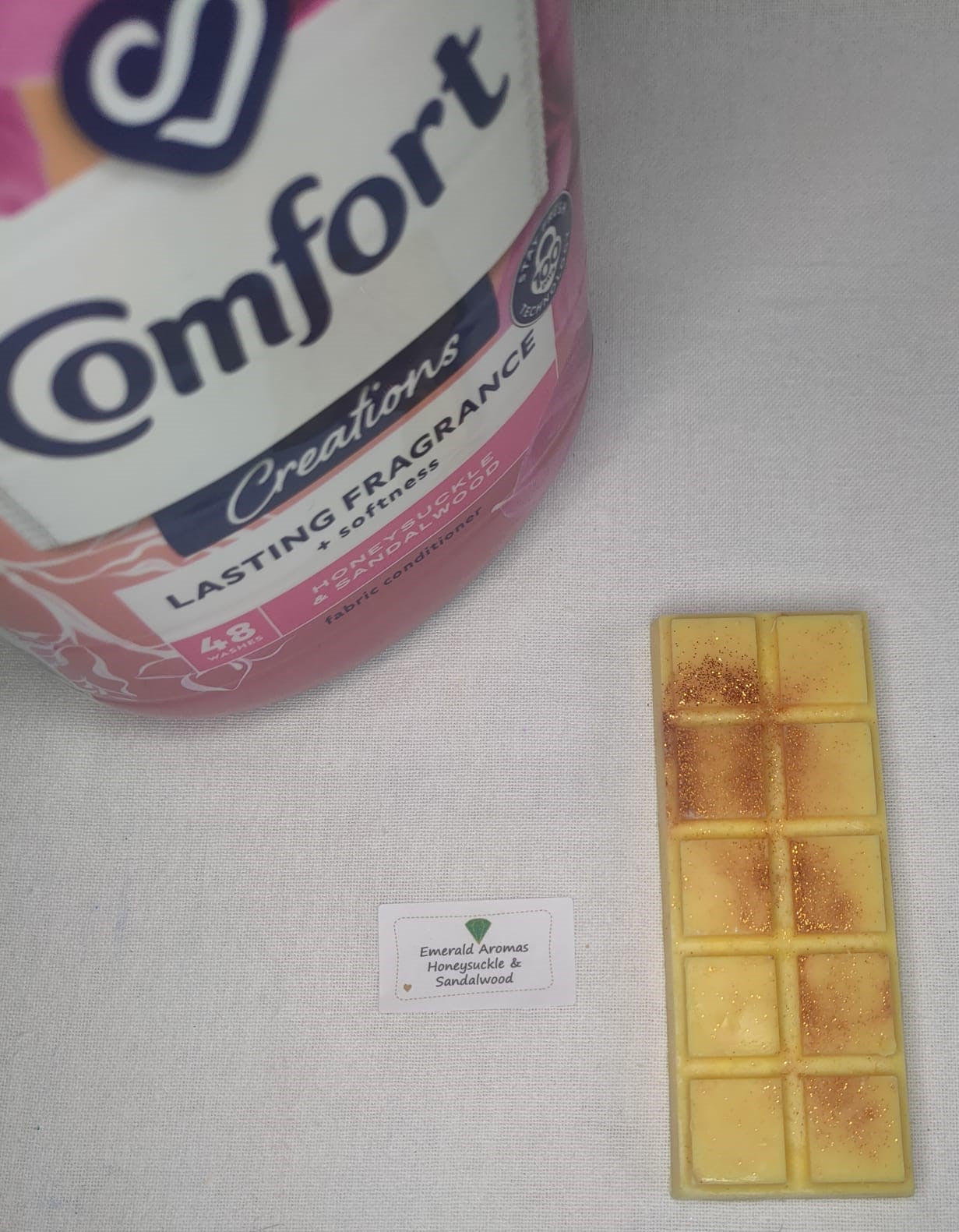 Comfort Honeysuckle & sandalwood Inspired Large Wax Melt 50g