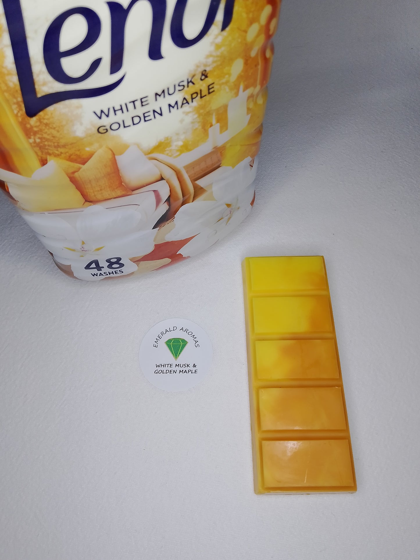 Lenor White Musk & Golden Maple Large Wax Melt 50g