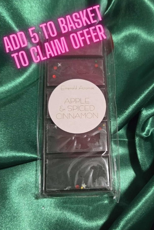 Apple & Spiced Cinnamon Christmas Large Wax Melt 50g