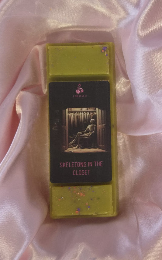Halloween Skeletons In The Closet Large Wax Melt 50g