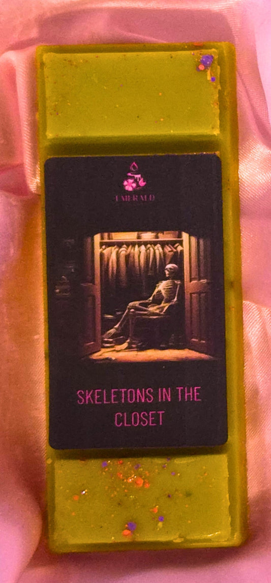 Halloween Skeletons In The Closet Large Wax Melt 50g