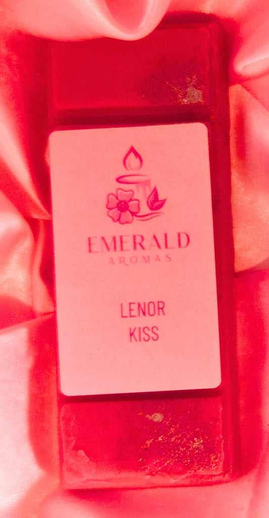 Lenor Kiss Inspired Large Wax Melt 50g