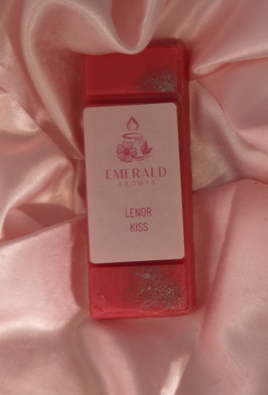 Lenor Kiss Inspired Large Wax Melt 50g